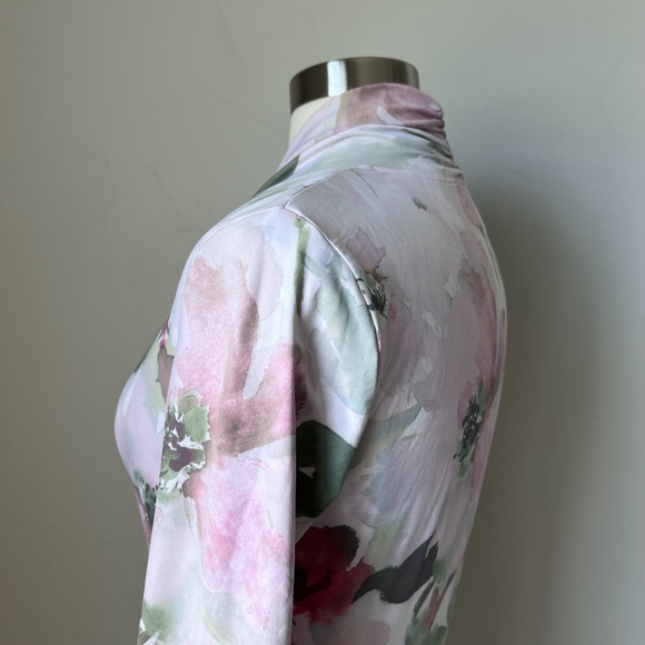 St.John Floral Satin Drape Neckline Blouse Shirt Size Small - Picture 10 of 14